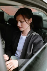 Customer showing appreciation to a taxi driver
